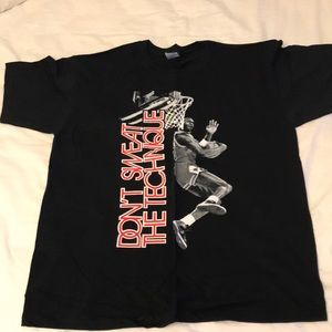 Jordan Graphic T-shirt - thefreshness Large